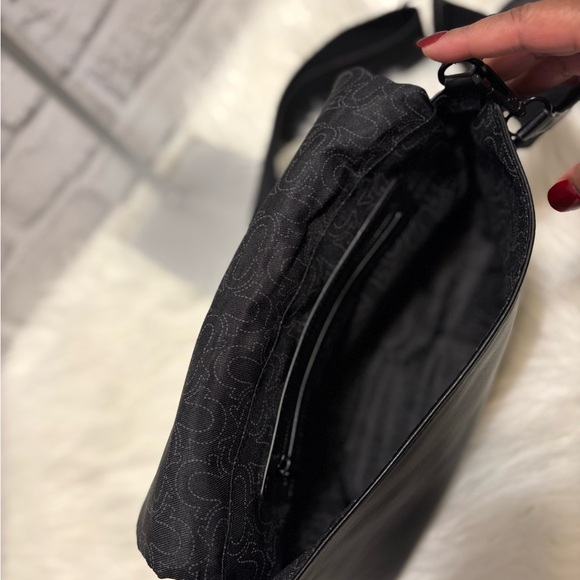 True Religion Black Crossbody Bag with Coin Pouch - Picture 6 of 6